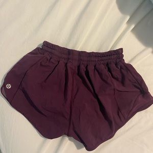 Lulu lemon hotty hot shorts